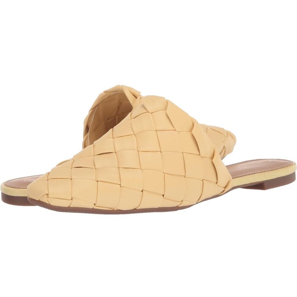Circus NY by Sam Edelman Olena Faux Leather slide on sandals.